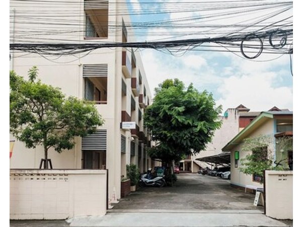 Thong Poon Apartment Chiang Mai