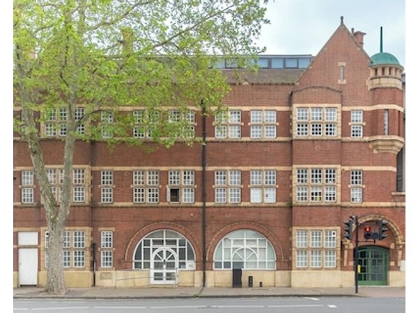 Unique Oasis in East London for Design Lovers