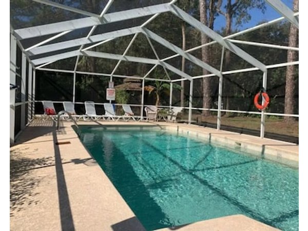 Nature Coast Inn & Cottages