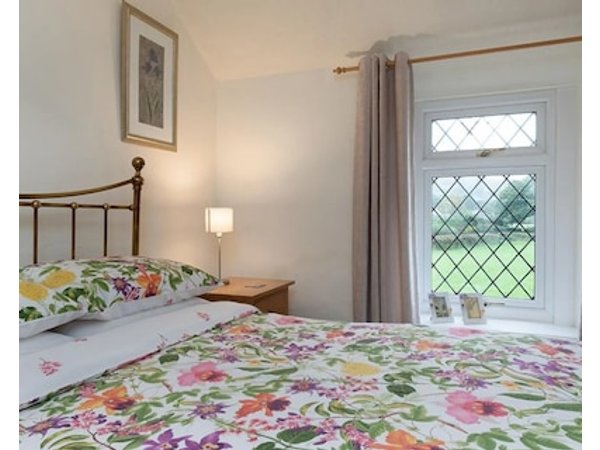 Ty Doli - One Bedroom Cottage Sleeps 2