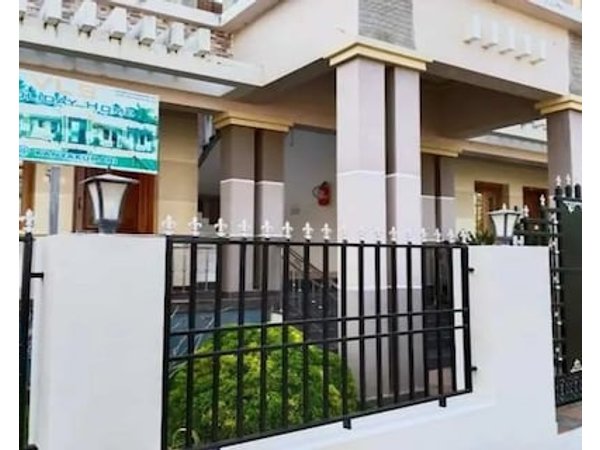 VLS Holiday Home
