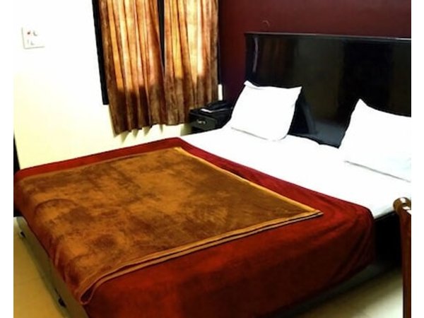 Hotel Shiraz Continental