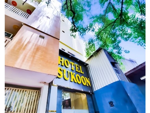 Roomshala 152 Hotel Sukoon - Ramesh Nagar Metro Station