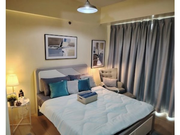 150 Newport Boulevard Apartments