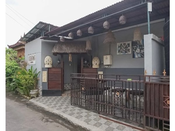 Gedhong Hostel