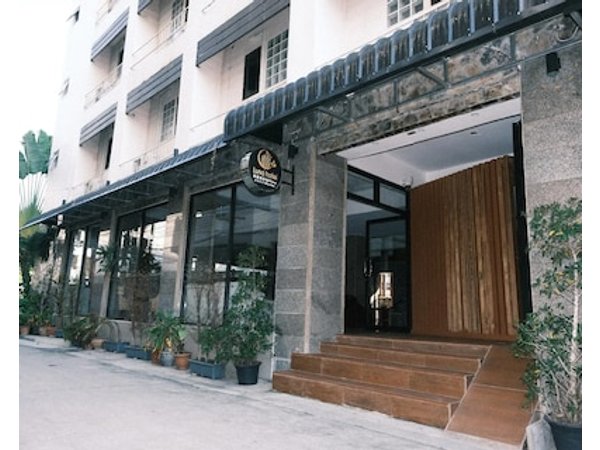 Collection O Luna Hotel Pattaya