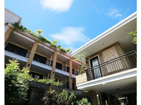 Kondra Premiere Guest House Kuta