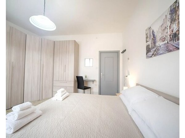 Cozy Three-room Apartment In Olbia
