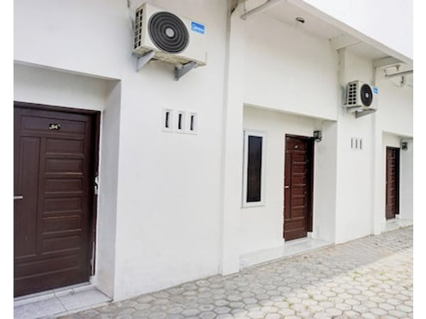 OYO 94768 Al-hamra Guest House
