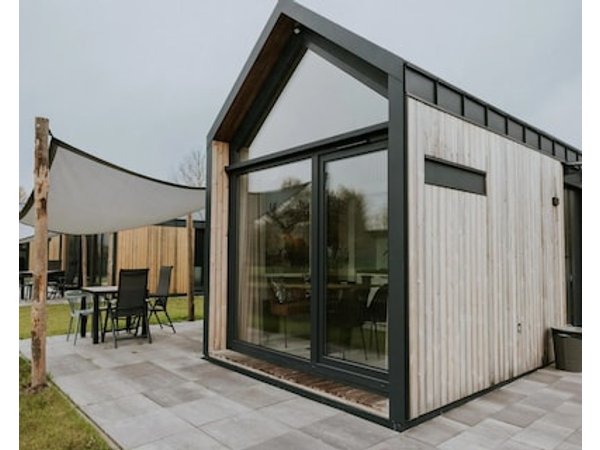 Charming Tiny House Getaway with Terrace
