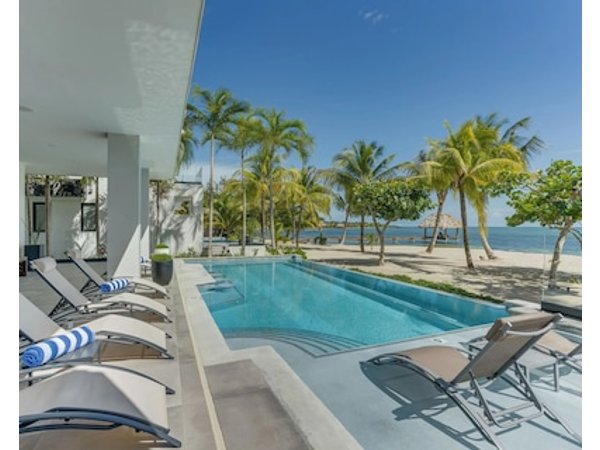 Villas At Coco De Playa