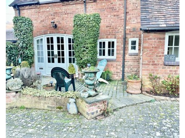 Holly Cottage
