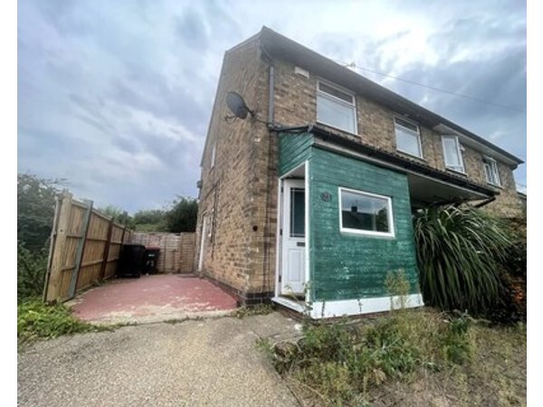 Cozy 2 Bedroom Home in Hucknall Perfect for a Relaxing Getaway