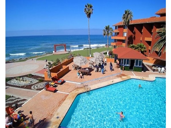 Puerto Nuevo Baja Hotel & Villas