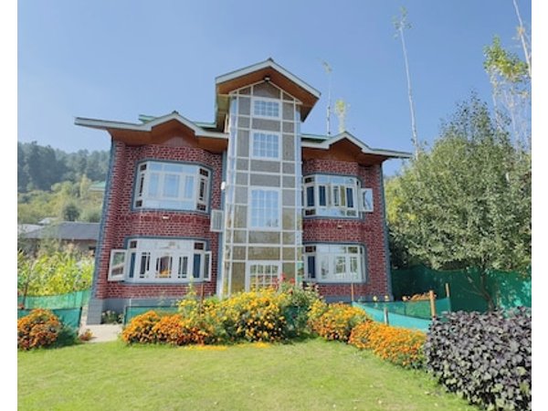 Oak Heaven Cottage Gulmarg