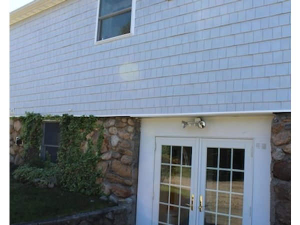 Beach Cottage 1 Mile From Weekapaug & Misquamicut