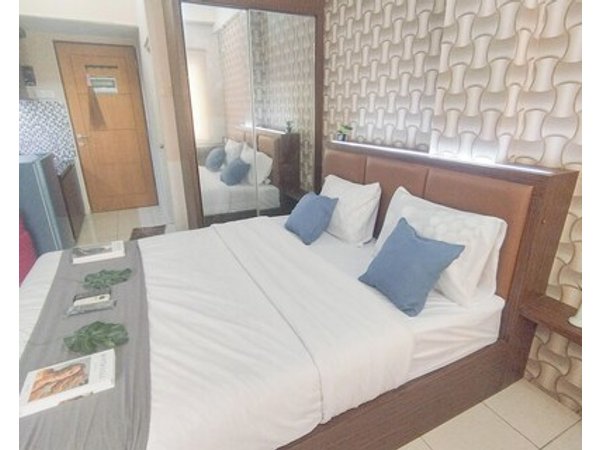 Studio Minimalist And Warm At Pavilion Permata Apartment