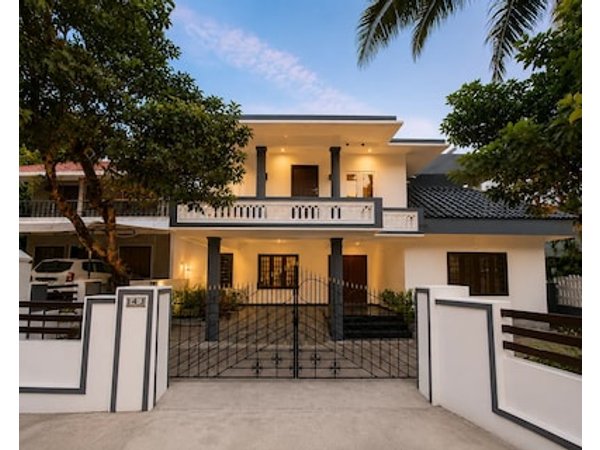 Chooravelil Villa Adimali - Family Stay Near Munnar