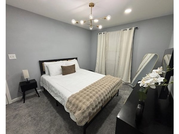 Getaway in Greater Navy Yard - 4BR/3BA -Sleeps 10+