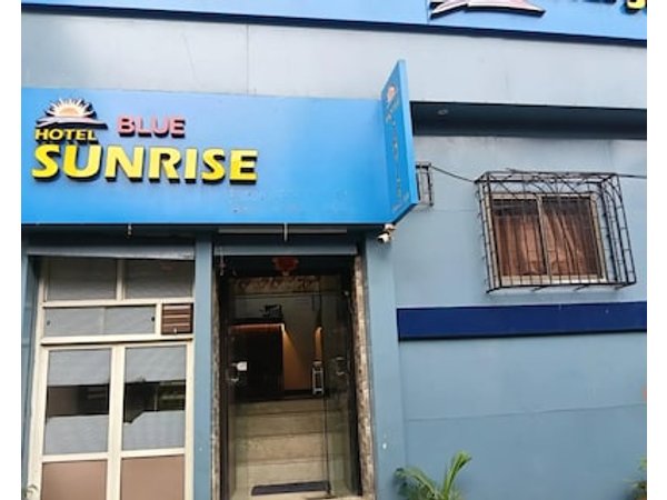Hotel Blue Sunrise - Near Mumbai Airport