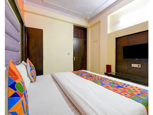 Hotel Star Paradise