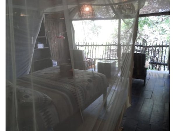 Caprivi Houseboat Safari Lodge