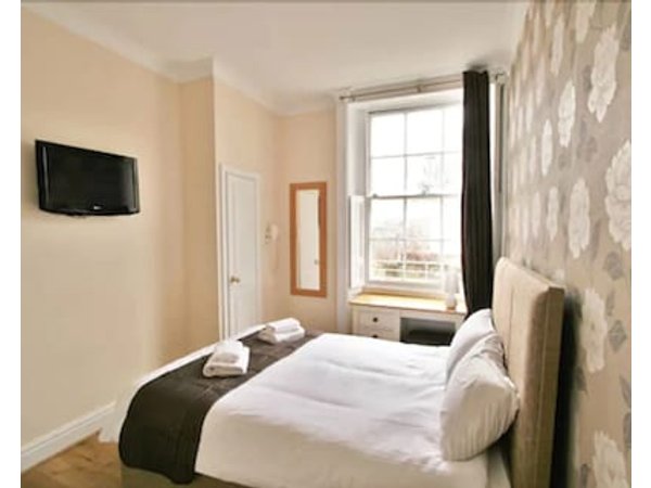 Albion Street Serviced Apartments