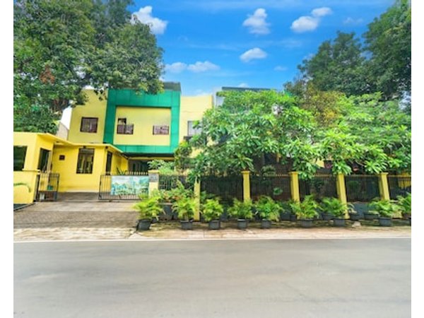 Oyo 94426 Sabda Guest House