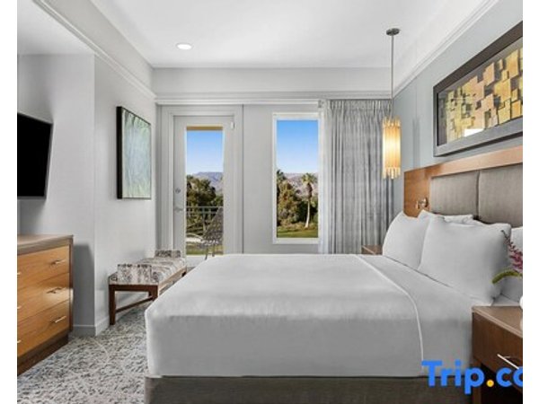 Beautiful Deluxe Room For Cochella Week At Marriott Desert Springs Villas Ii