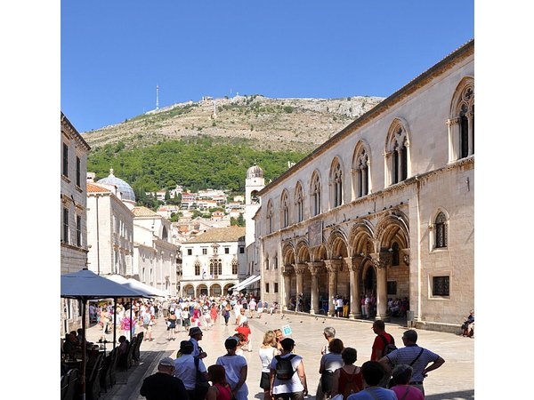 Dubrovnik Old Town Food Walking Tour Including Lunch