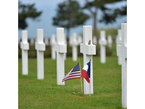 Omaha Beach D-Day Experience - Afternoon group tour from Bayeux