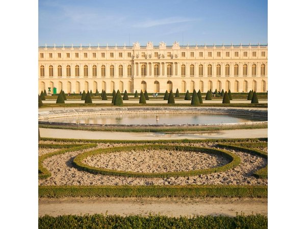 Versailles Bike Tour with Palace Entry by Train from Paris