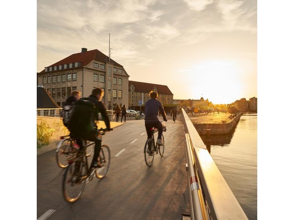 Copenhagen Hidden Gems PhotoWalk tour - Christianshavn & Houseboats