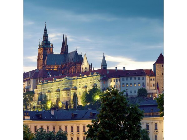 Private Prague Castle and Lobkowicz Palace Half-Day Tour
