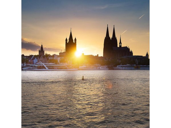 Rhine River Evening Panorama Cruise in Cologne