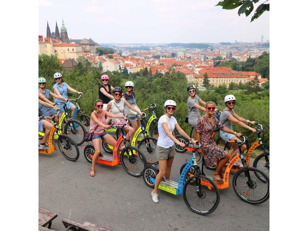 Grandiose half-day guided tour of Prague on Segway and eScooter