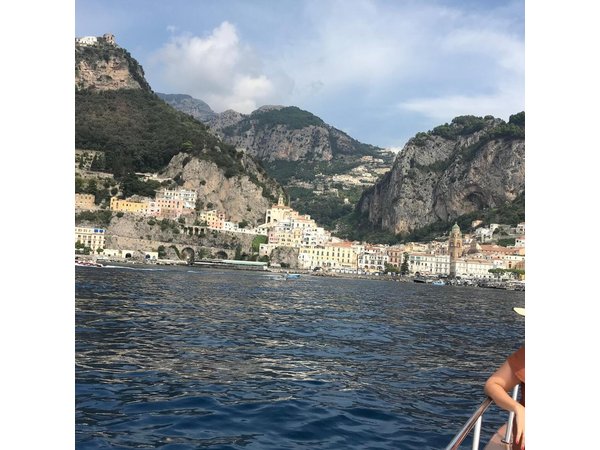 Amalfi coast treasures: Positano and Amalfi Day Cruise