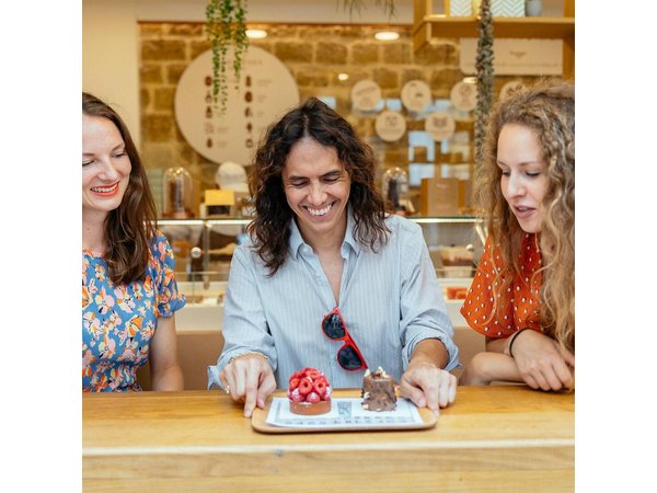 The Sweet Pastry With Locals PRIVATE Tour of Paris in Le Marais District