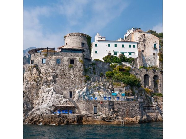 Amalfi Coast Self-Drive Boat Rental