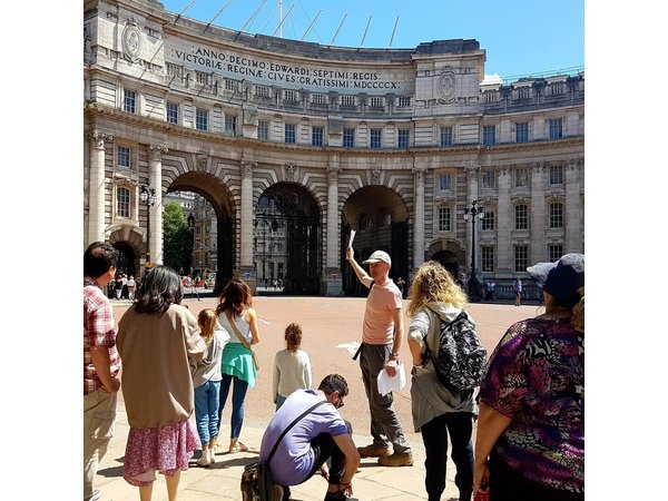 See Over 30 Top London Sights! Fun Private Tour with Local Guide
