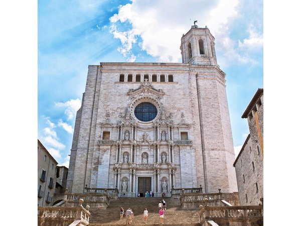 From Barcelona: Private Girona and Figueres with Dali Museum Tour