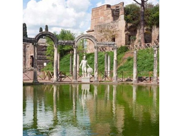 Tivoli from Rome: Hadrian's Villa and Villa d'Este, Half Day Tour