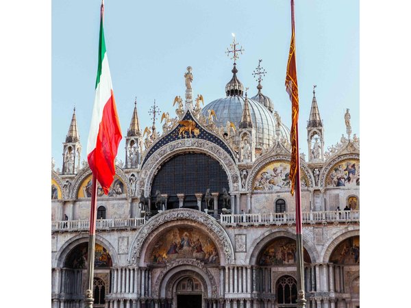 The Best of Venice: San Marco Highlights & Gondola Ride