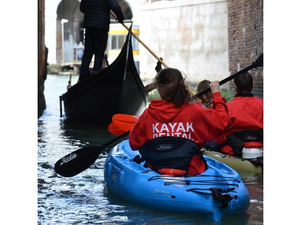 Venice: 60' Quick Kayak Tour with guide