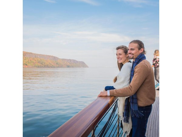 New York City Fall Foliage Brunch Cruise