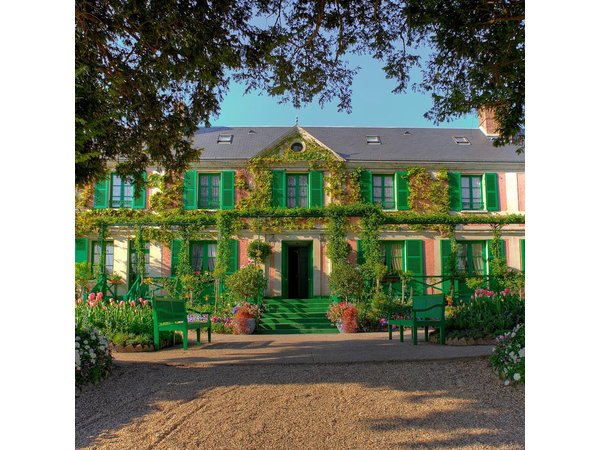 Giverny & Auvers sur Oise Private Day Trip with Monet & Van Gogh Tour from Paris