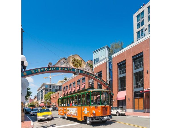 San Diego Hop On Hop Off Trolley Tour