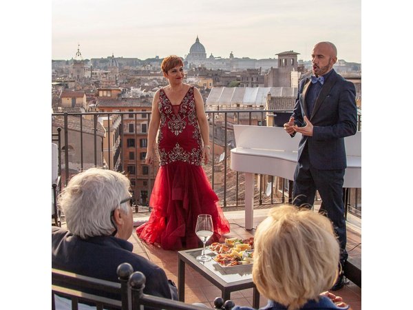Rooftop Bar Opera Show: The Great Beauty of Rome