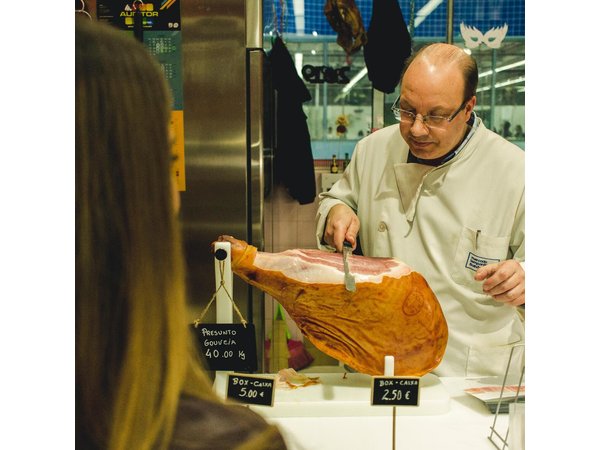 Authentic Food and Wine Tour in Porto by Food Lover Tour