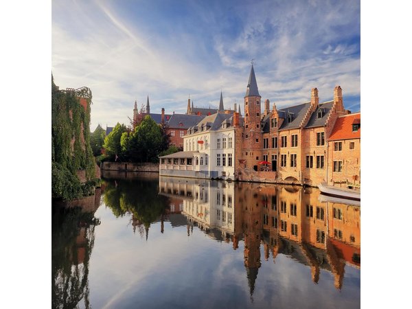 Brussels to Bruges: Private & Personalized Day Trip with a Local